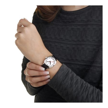 Reloj Mondaine Cushion Collection Msl31110lbv 31 Mm 1.jpg