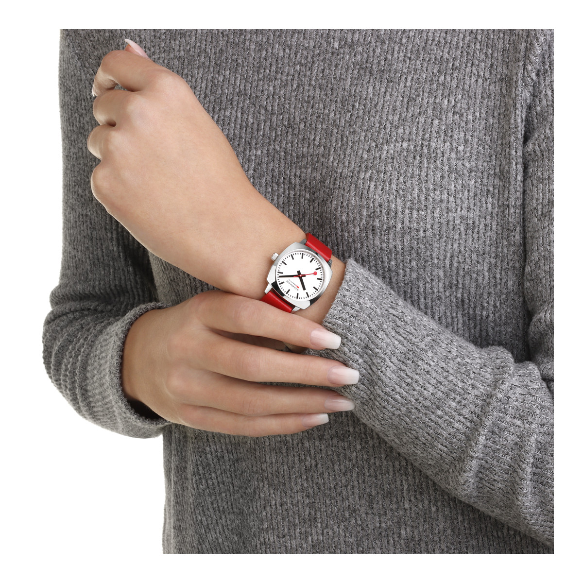 Reloj Mondaine Cushion Collection Msl31110lcv 31 Mm 1.jpg